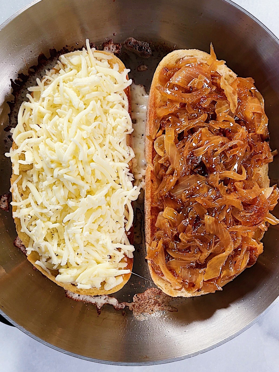 The best French onion grilled cheese sandwich recipe