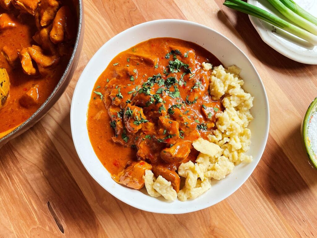Chicken Paprikash Carolina Gelen